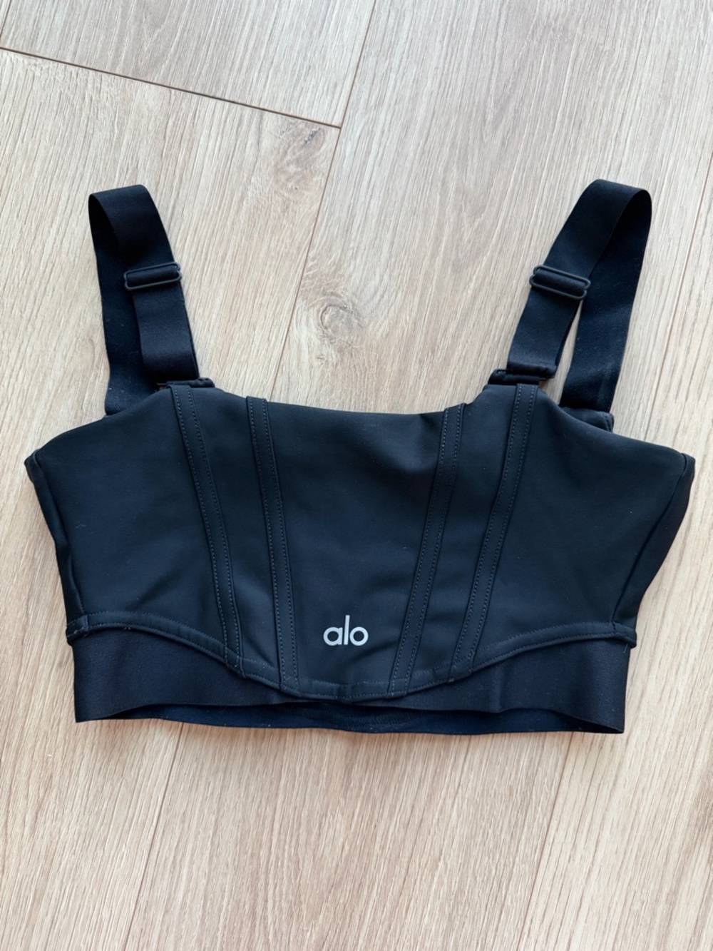 ALO Yoga Black Structured Sports Bra Top